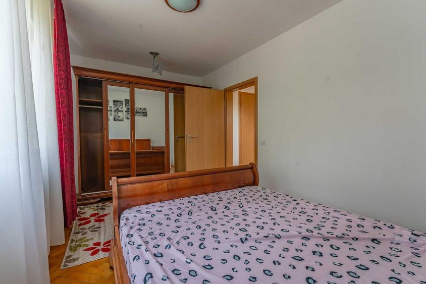 Apartament cu 2 camere semidecomandat în Astra