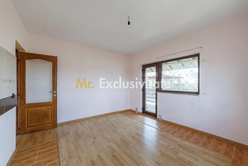 Casă cu 6 camere cu Teren 705 Mp în Central