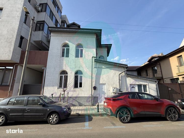 Casă cu 4 camere cu Teren 212 Mp în Eminescu