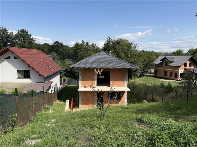 Casă individuală cu 4 camere cu Canalizare în Cisnădie