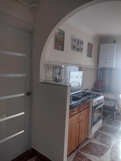 Apartament cu 3 camere decomandat în Ultracentral
