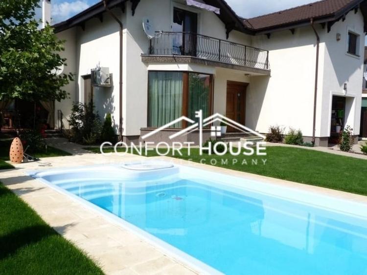 Casă individuală cu 6 camere cu Piscina în Iancu Nicolae