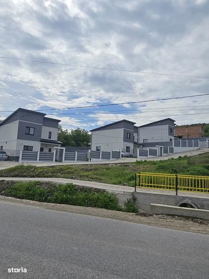 Casa D+P+E in Tomesti ,Asfalt, Tamplarie VEKKA - 13