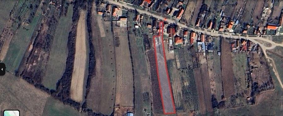 Teren intravilan de 4100 mp, în Apateu