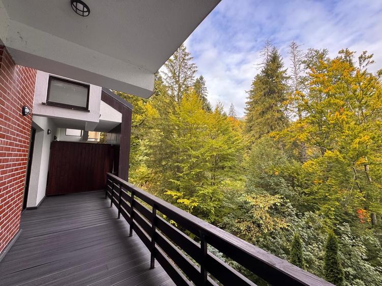 Apartament cu 3 camere decomandat în Furnica