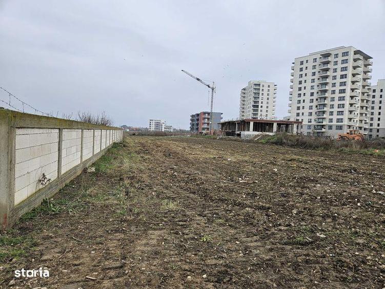 Teren de 2500 mp, în Tomis Plus