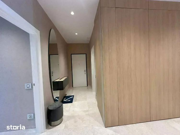 Apartament cu 4 camere, mobilat în Central