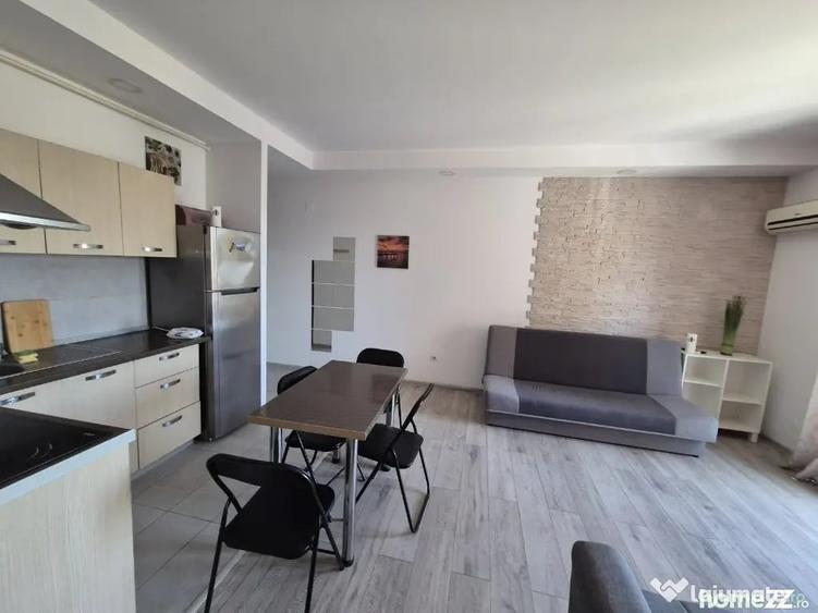 Apartament cu 2 camere semidecomandat în Ștefăneștii de Jos