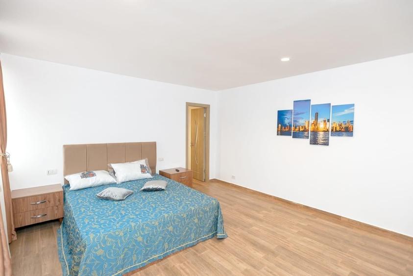 Casă cu 4 camere cu Teren 700 Mp în Central