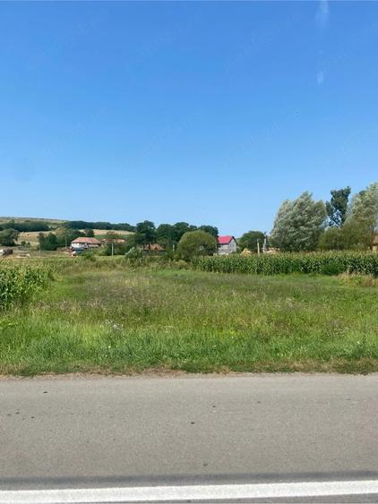 Teren de 1400 mp, în Poarta