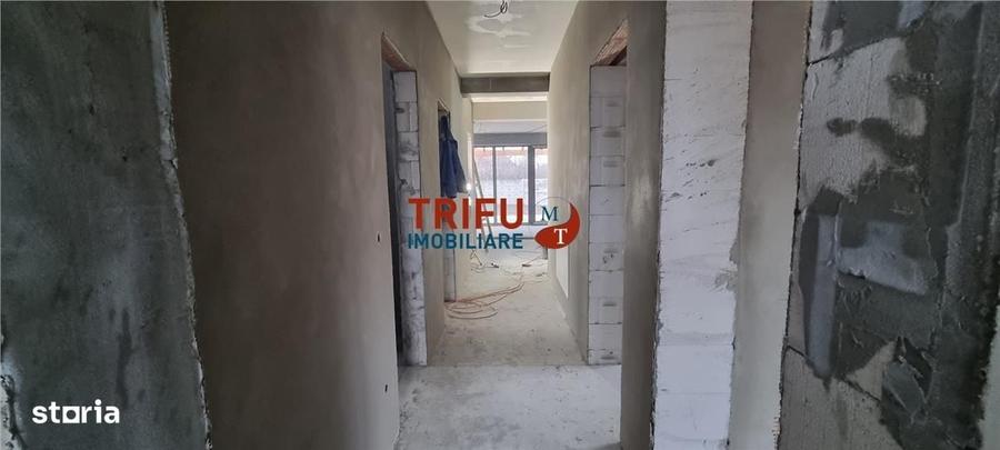 Casă cu 4 camere în Bărăbanț