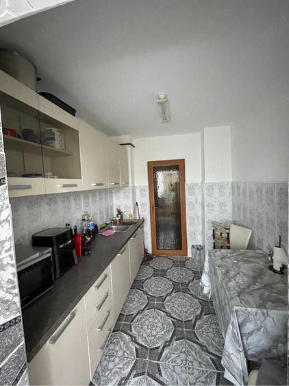 Apartament cu 2 camere decomandat în Mazepa 1