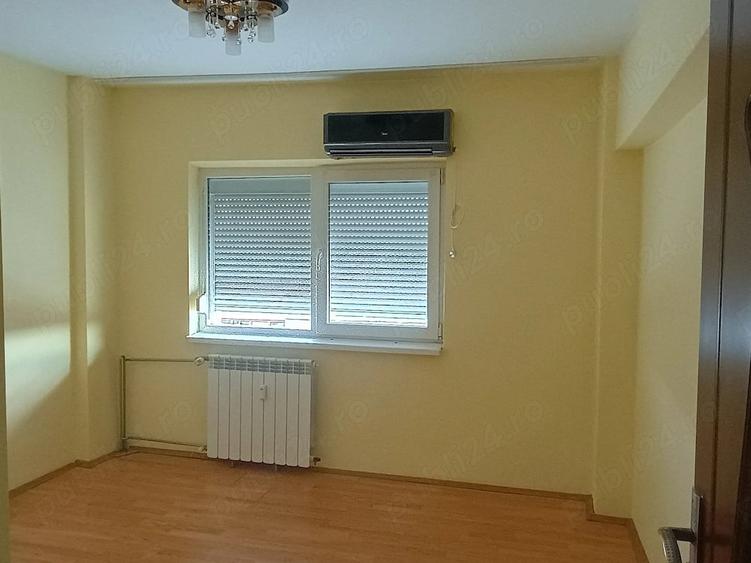 Apartament cu 2 camere decomandat în Autogară