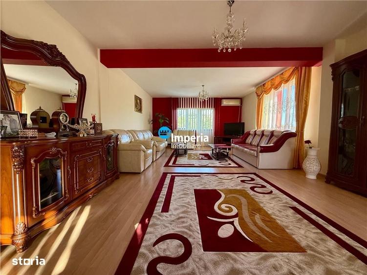 Casă cu 4 camere în Aroneanu
