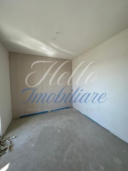 Apartament cu 2 camere decomandat în Între Lacuri