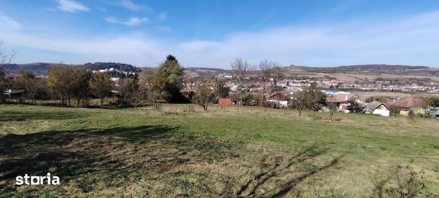 Teren de 3798 mp, în Central