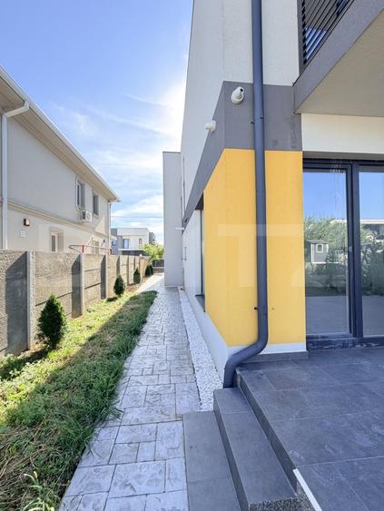 Duplex cu 4 camere cu Canalizare în Dumbrăvița