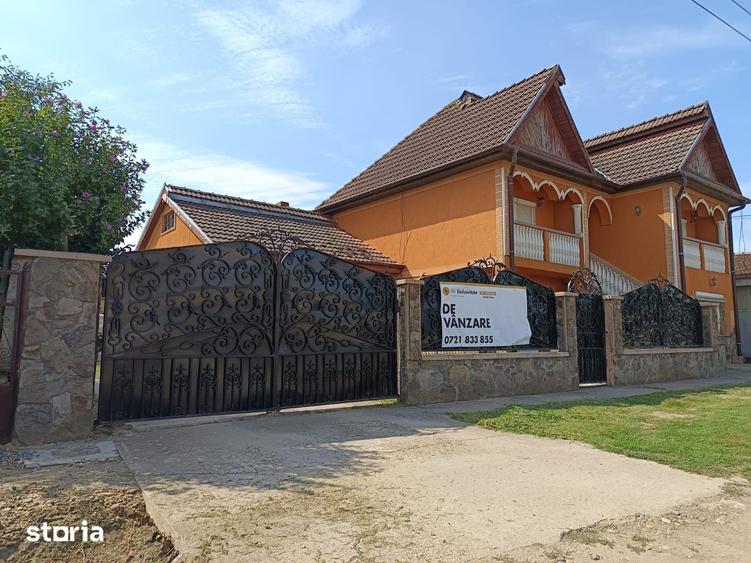 Vila P+E de vanzare in Valea lui Mihai 233 mp, teren 733 mp - 16