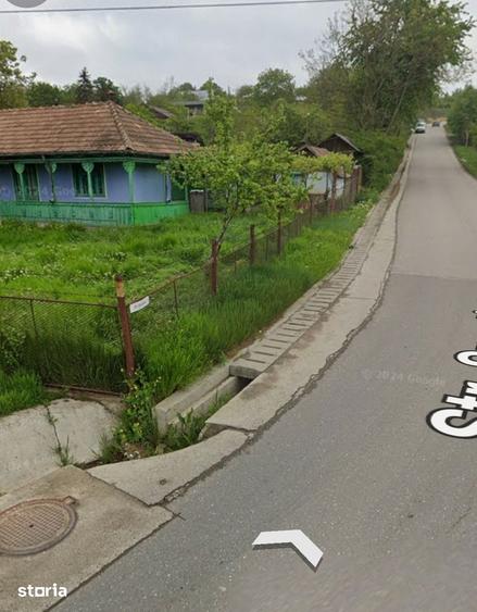 Casă cu 4 camere cu Teren 2206 Mp în Rediu
