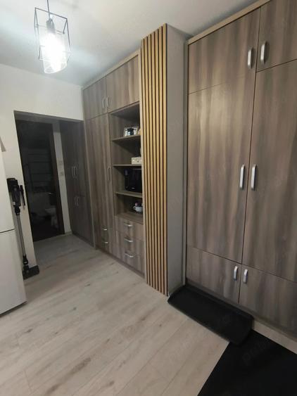 Apartament cu 2 camere decomandat în Rogerius