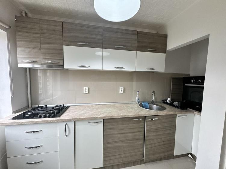 Apartament cu 2 camere decomandat în Brâncoveanu
