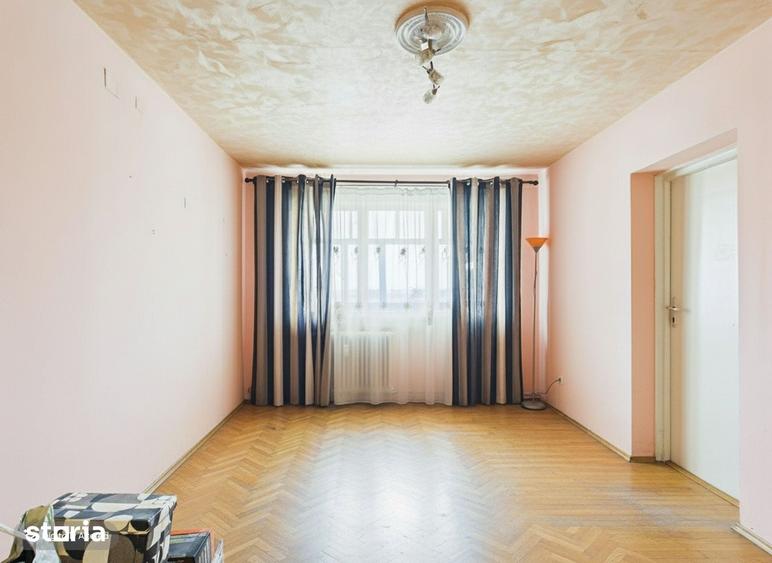 Apartament cu 2 camere decomandat în Podgoria