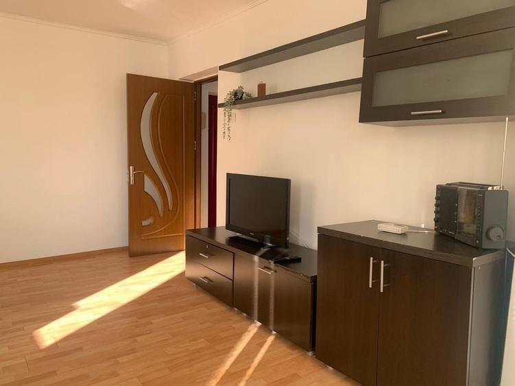 Apartament cu 2 camere decomandat în Ultracentral