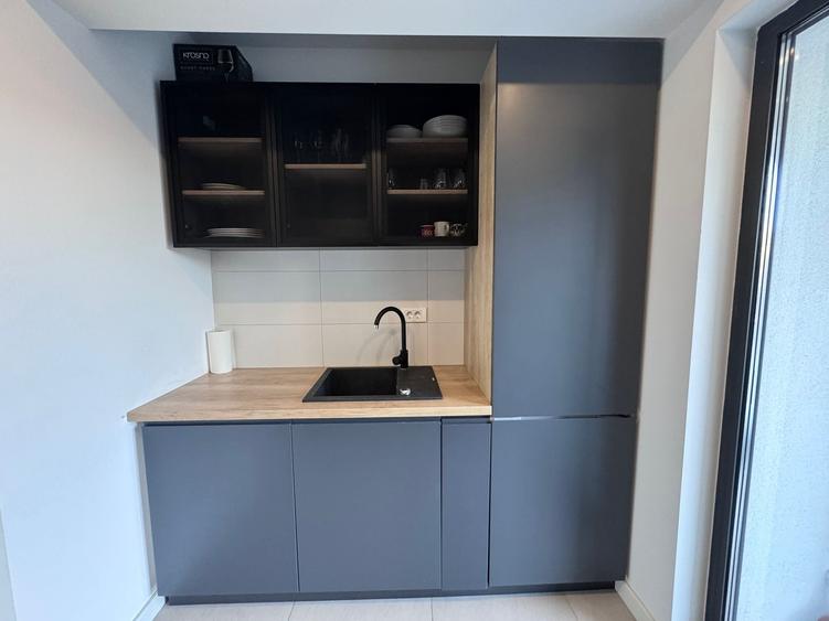 Apartament cu 2 camere decomandat în Titulescu