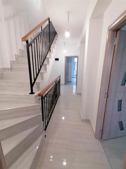 Duplex cu 4 camere cu Canalizare în Alexandriei