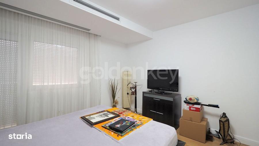 Apartament cu 5 camere, mobilat în Băneasa