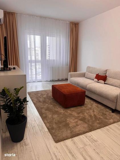 Apartament cu 2 camere decomandat în Metalurgiei