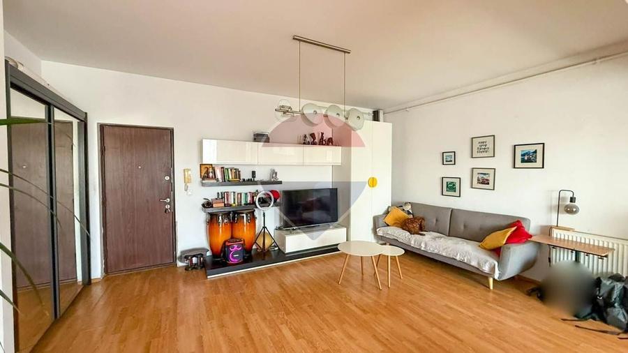 Apartament cu 2 camere semidecomandat, mobilat în 1 Decembrie 1918