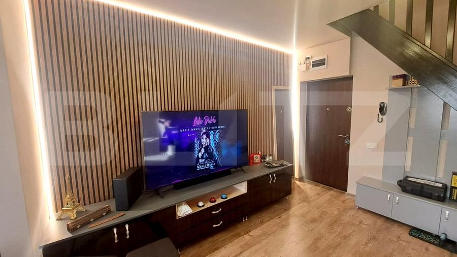 Apartament cu 3 camere decomandat, mobilat în Noua