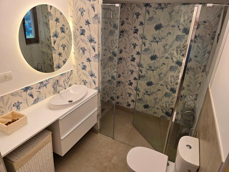 Casă individuală cu 5 camere cu Canalizare în Tamași