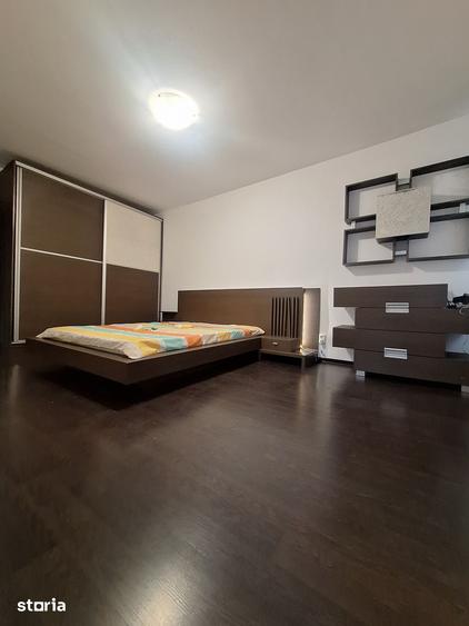Apartament cu 3 camere decomandat în Crângași — fotografia 3