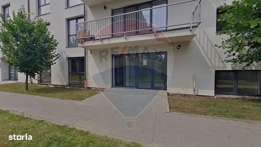 Spațiu comercial, de 53 mp, în Europa