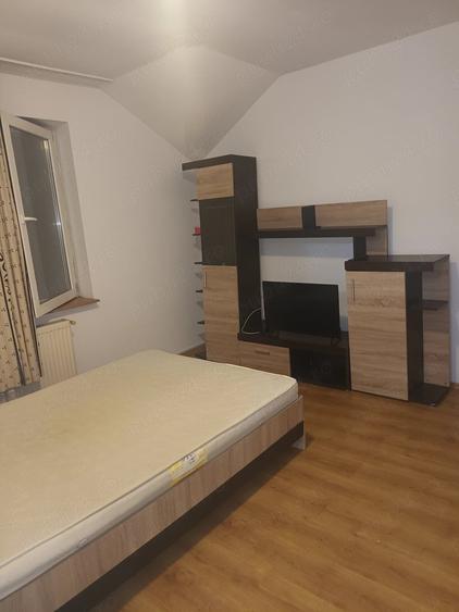 Garsonieră decomandată în Turnișor