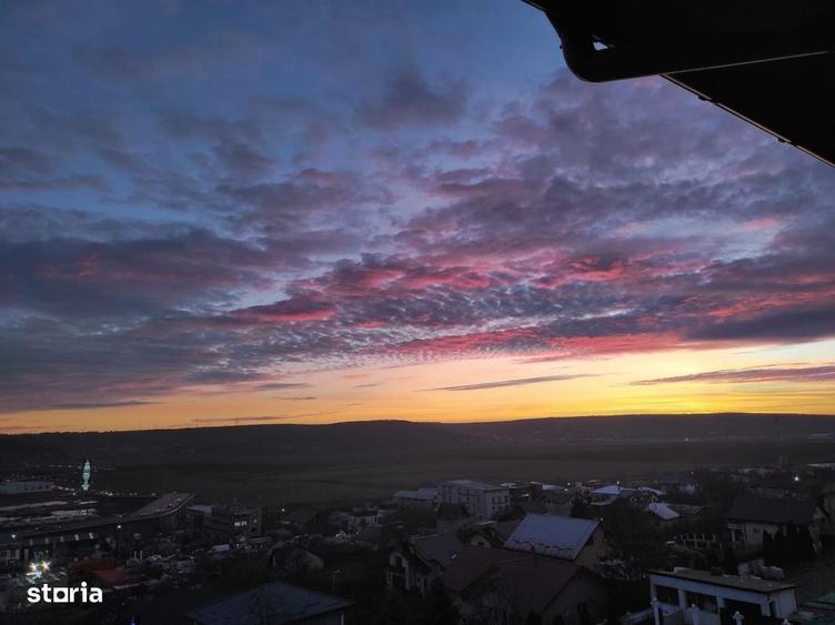 Apartament cu 3 camere în Valea Lupului