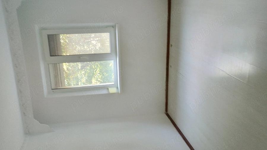 Apartament semidecomandat 3 camere - 2