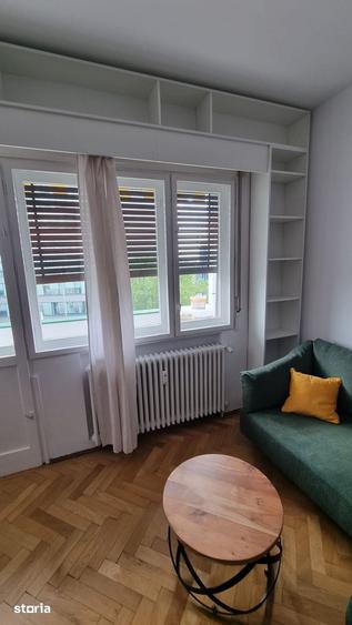 Batistei studio luminos, mare, proaspat renovat totul nou. Priveliste - 8