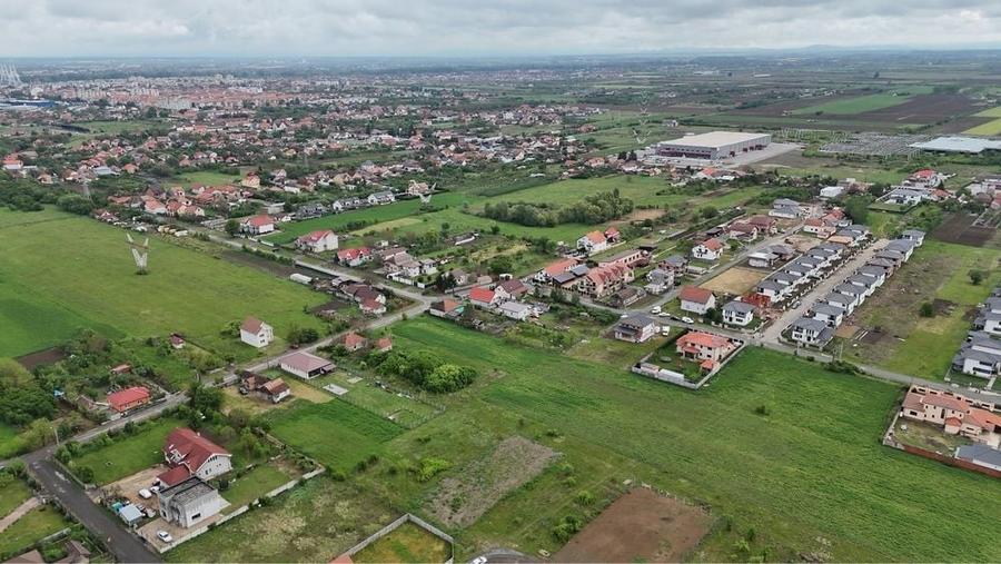 Teren de 859 mp, în Dacia