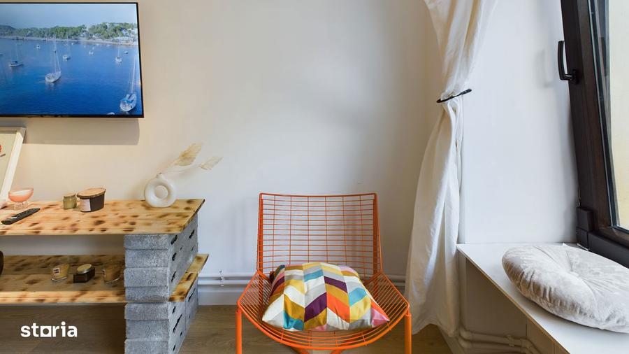 Apartament cu 2 camere decomandat în Romană