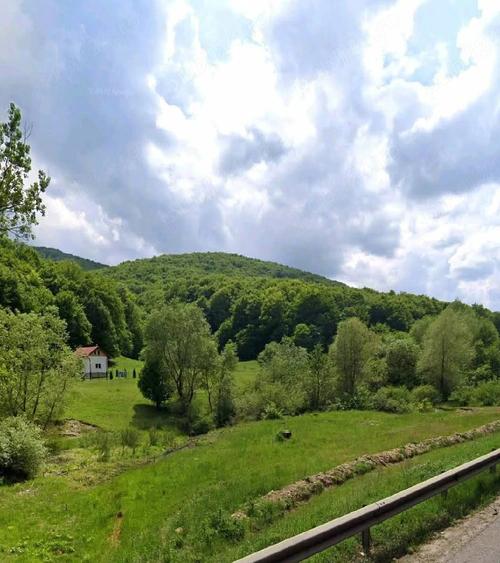 Teren de 421 mp, în Măieruș