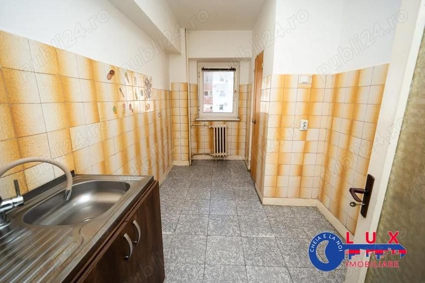 Apartament cu 2 camere decomandat în Babadag