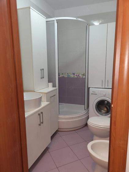Apartament cu 2 camere decomandat în Vitan