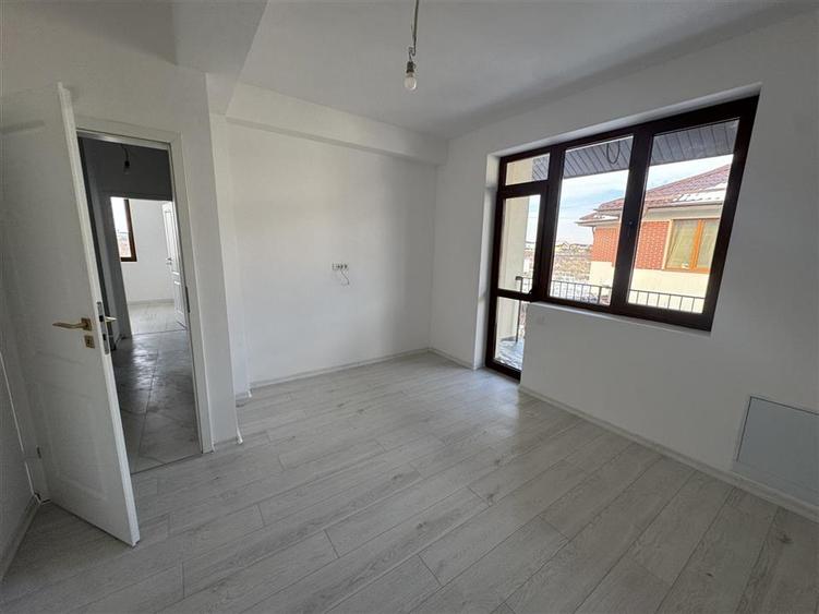 RATE DEZVOLTATOR !  BRAGADIRU CELOFIBREI-4 CAMERE | TOATE UTILITATILE - 12