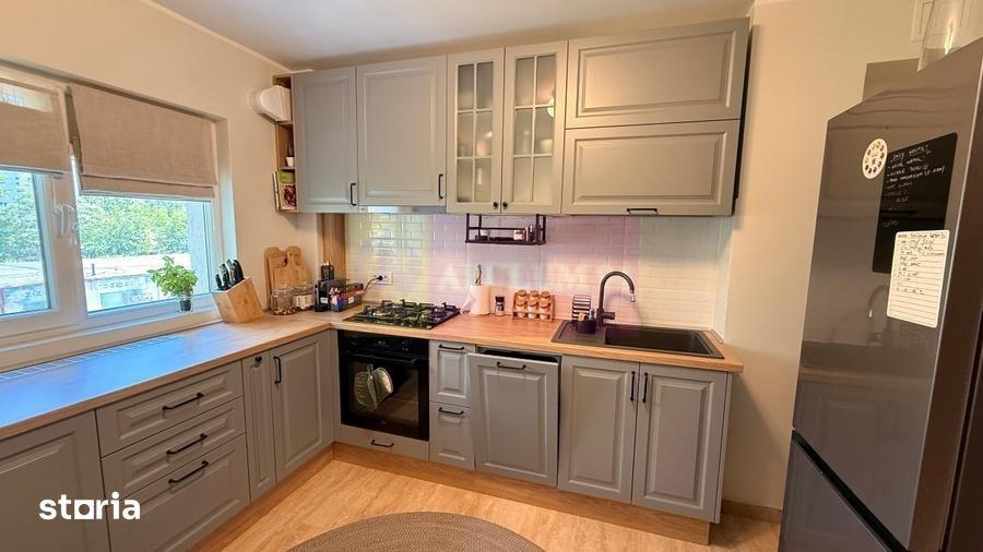 Apartament cu 3 camere în Vitan