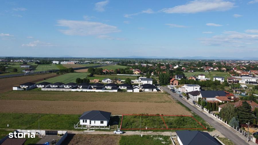Teren de 377 mp, în Someș