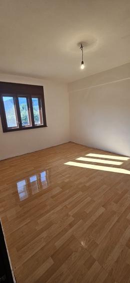 Apartament cu 2 camere decomandat în Șuncuiuș