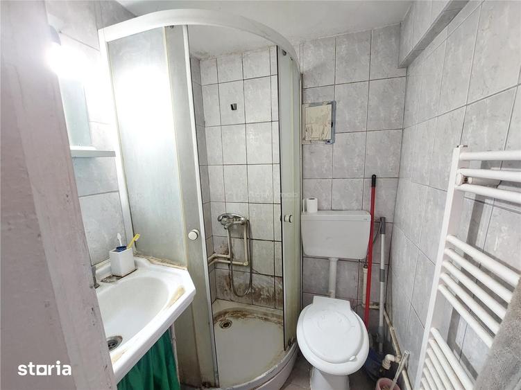 Casă cu 2 camere cu Teren 228 Mp în Hașdeu